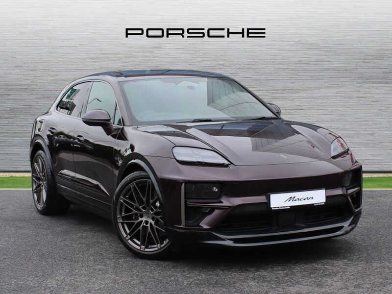 More views of Porsche Macan