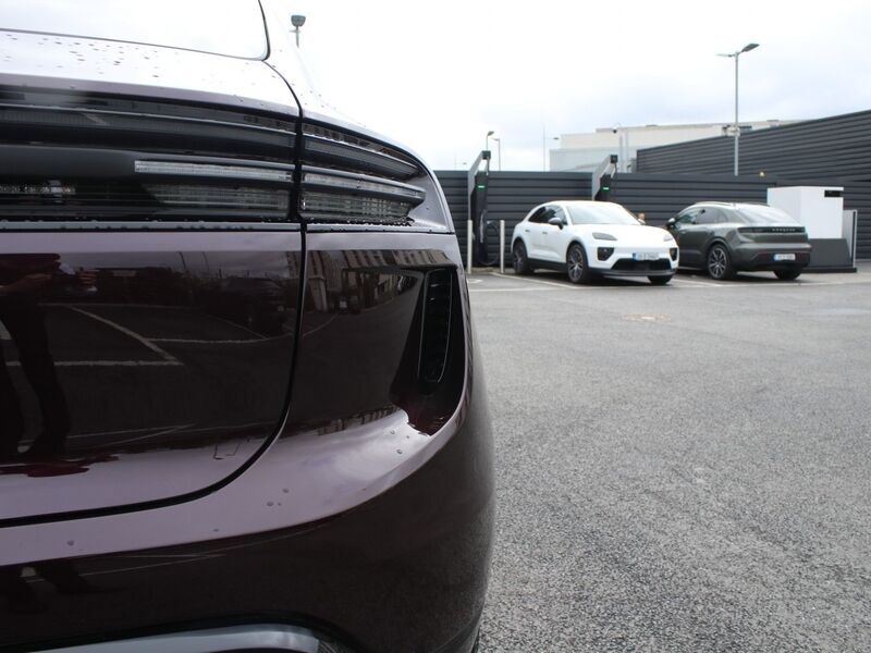 More views of Porsche Macan