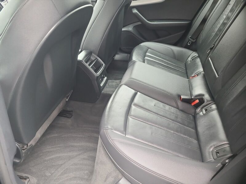 More views of Audi A5