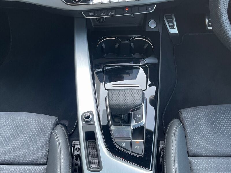 More views of Audi A4