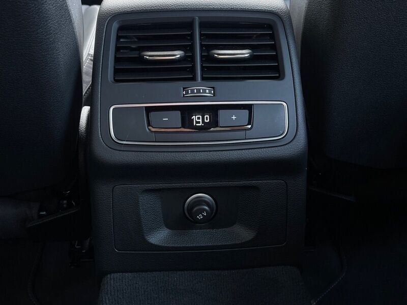 More views of Audi A4