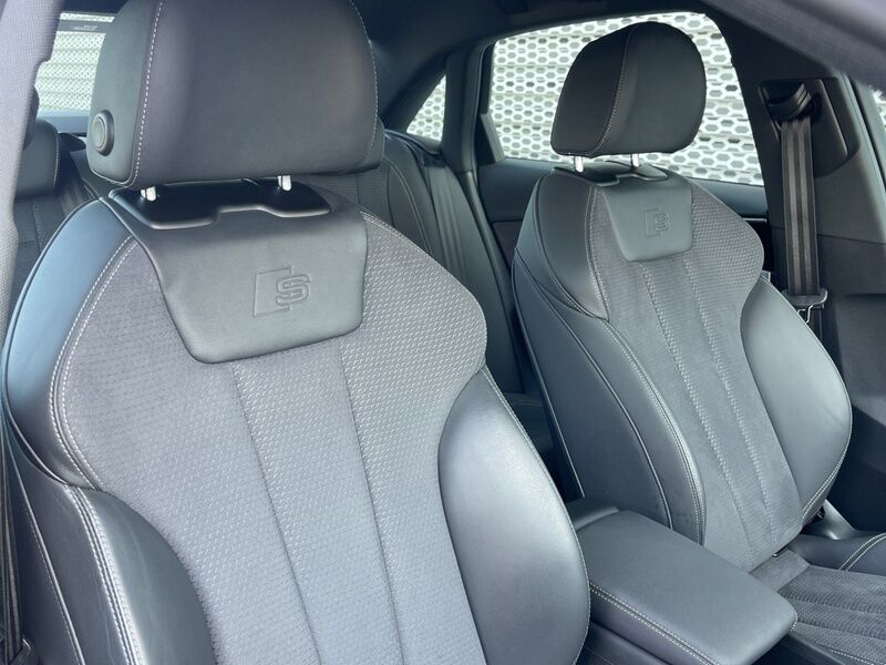 More views of Audi A4