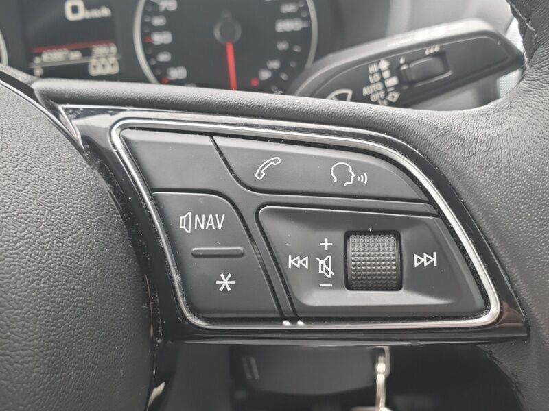 More views of Audi Q2