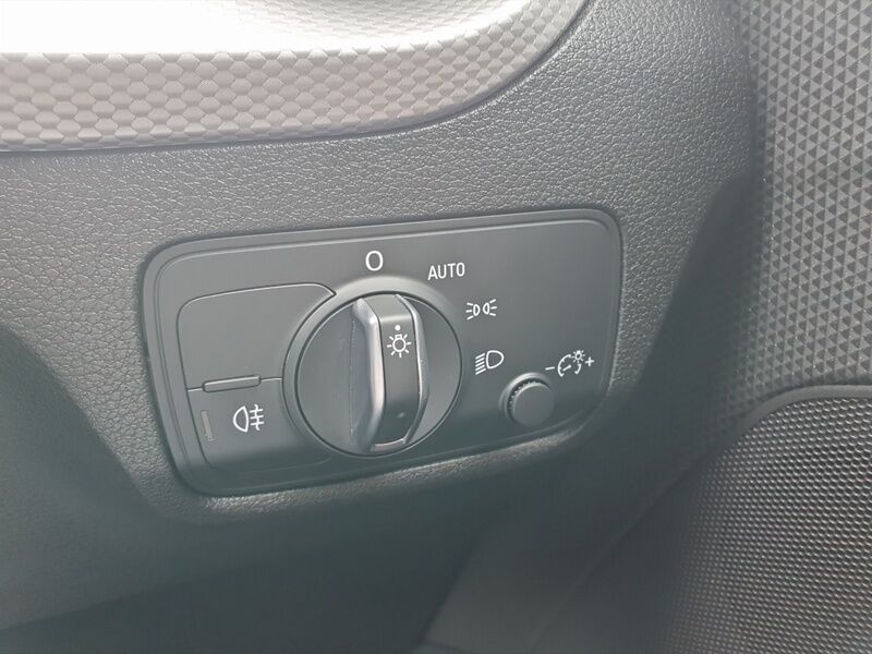 More views of Audi Q2
