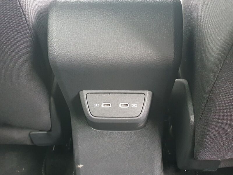 More views of Volkswagen Taigo