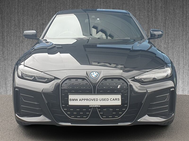More views of BMW i4