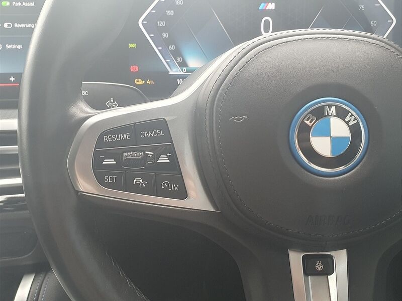 More views of BMW i4