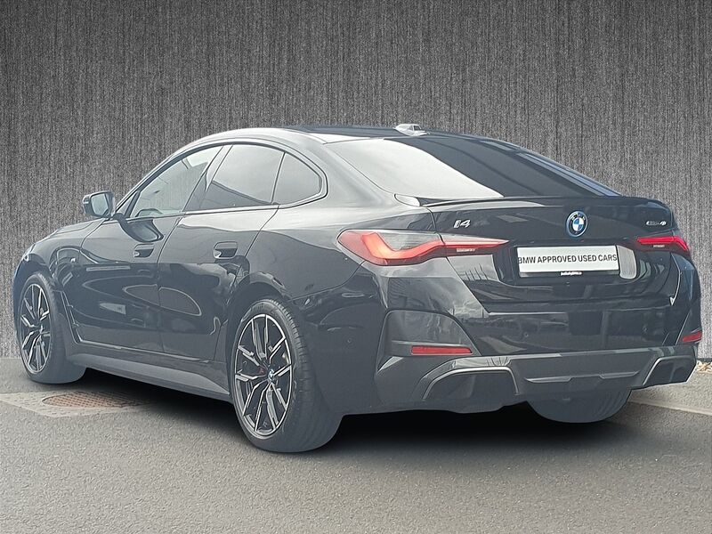 More views of BMW i4