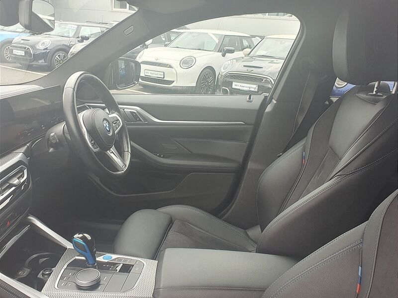 More views of BMW i4