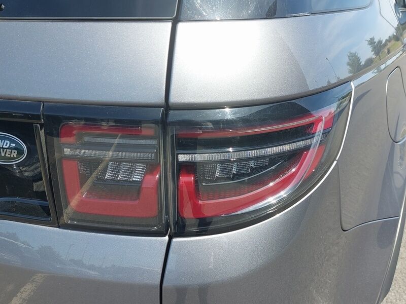 More views of Land Rover Discovery Sport