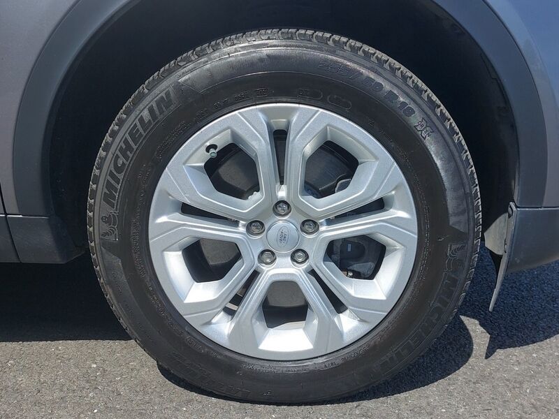 More views of Land Rover Discovery Sport