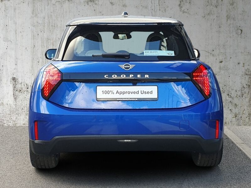 More views of MINI HATCH