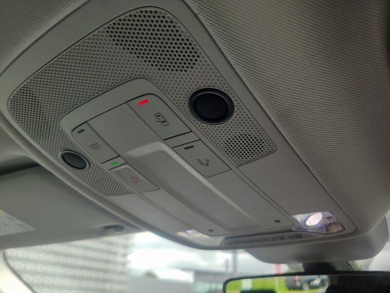 More views of Audi Q3
