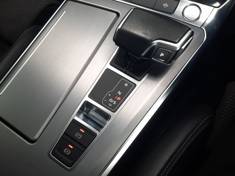 More views of Audi A6