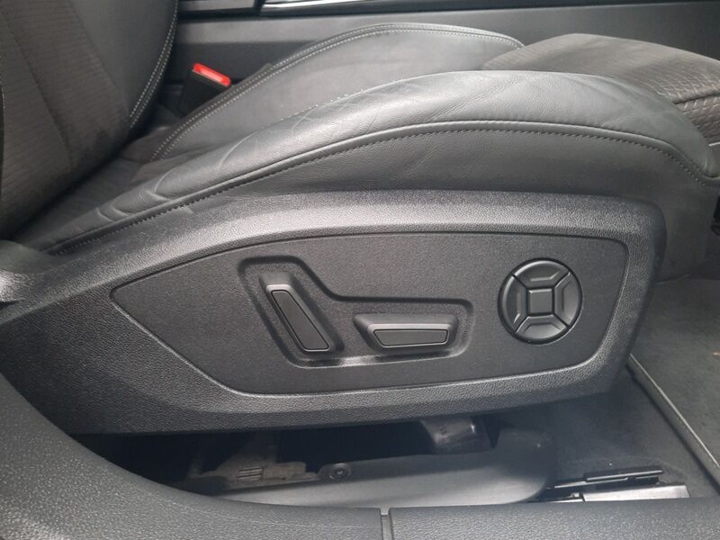 More views of Audi A6