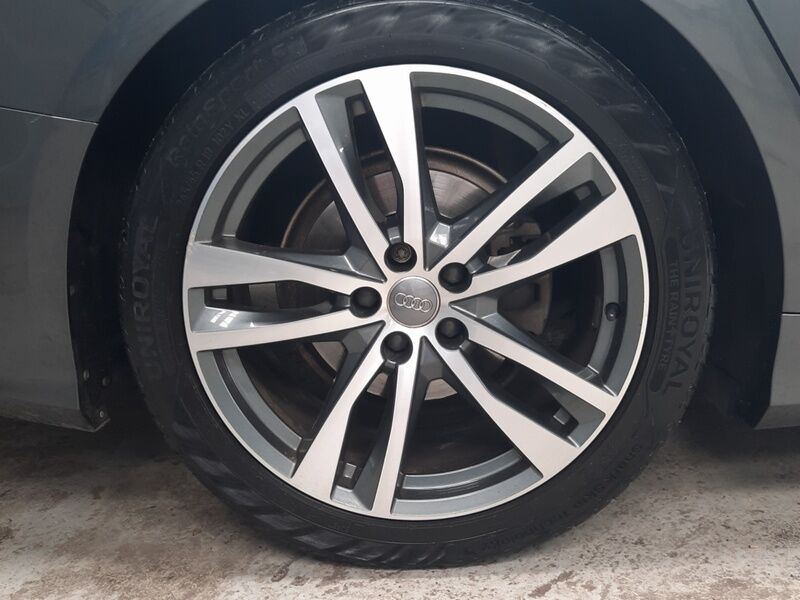 More views of Audi A6