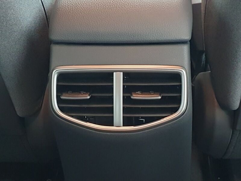 More views of Hyundai Ioniq