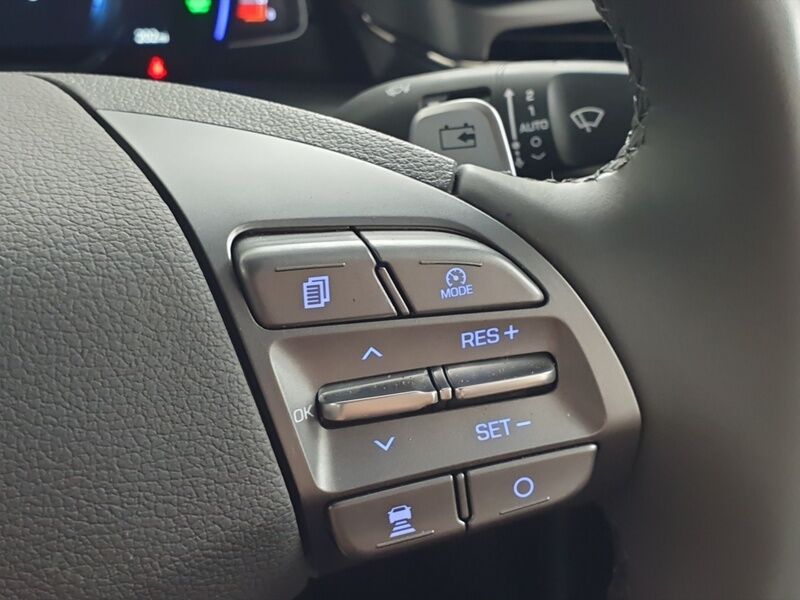 More views of Hyundai Ioniq