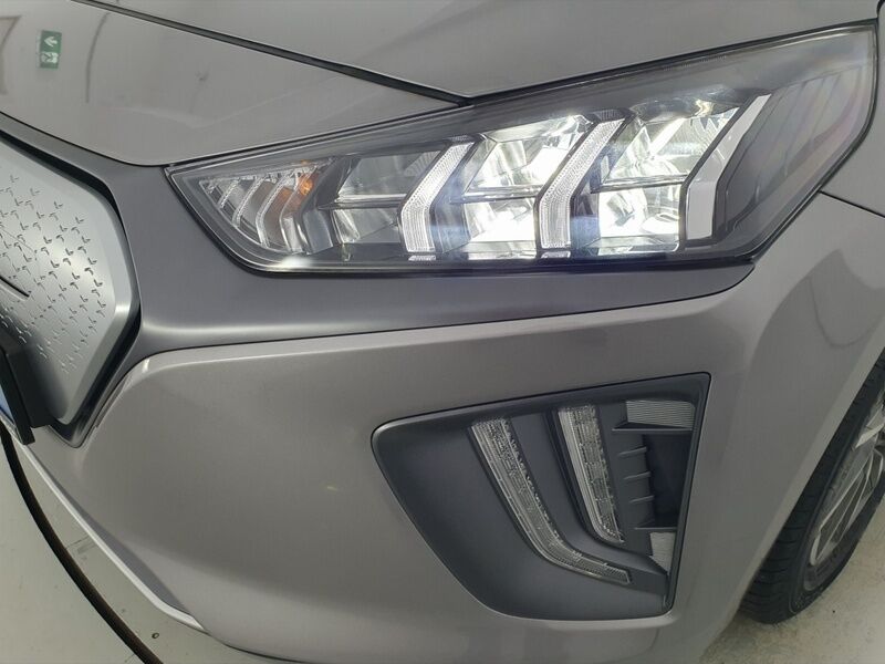 More views of Hyundai Ioniq