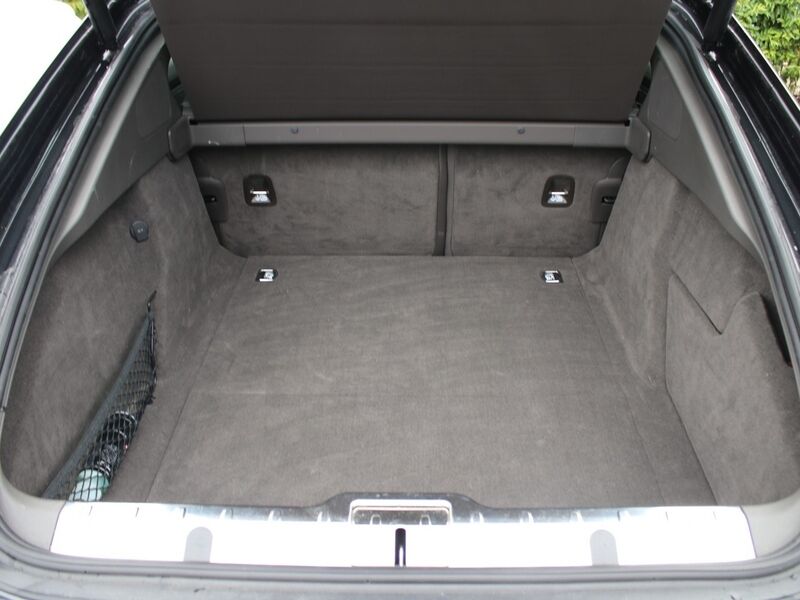 More views of Porsche Panamera