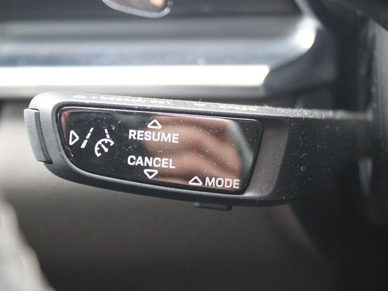 More views of Porsche Panamera