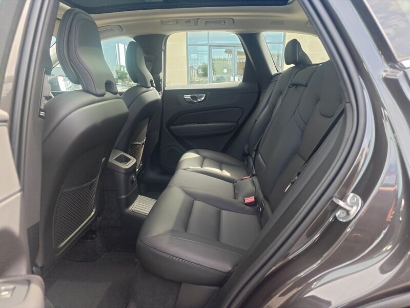 More views of Volvo XC60