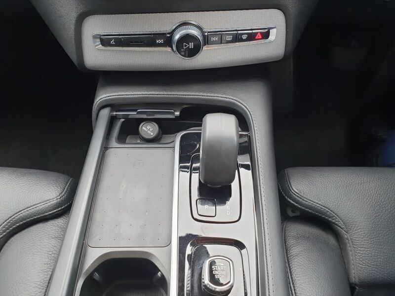 More views of Volvo XC90