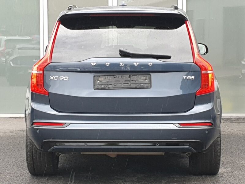 More views of Volvo XC90