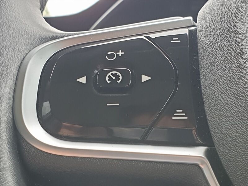 More views of Volvo XC90