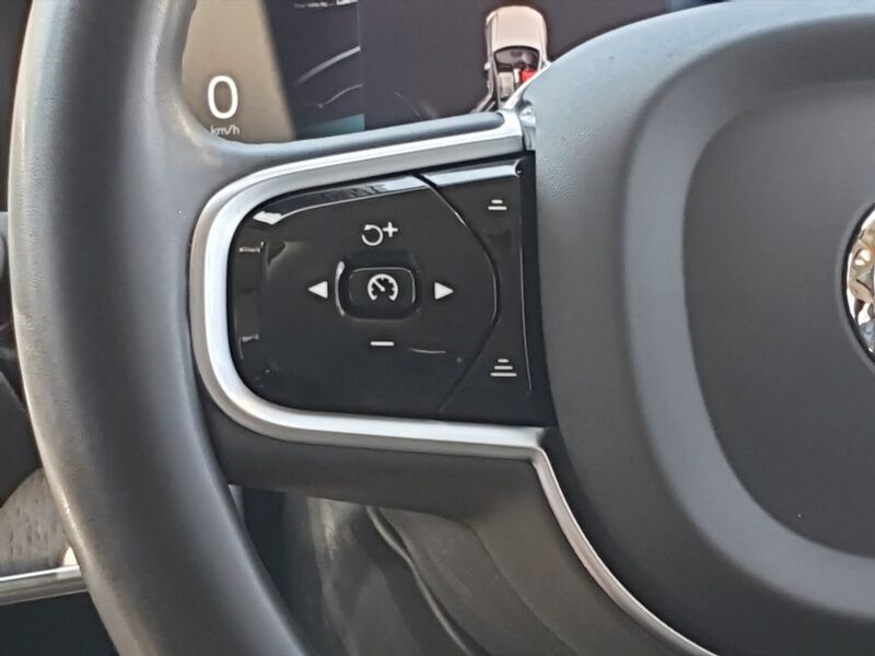 More views of Volvo XC90