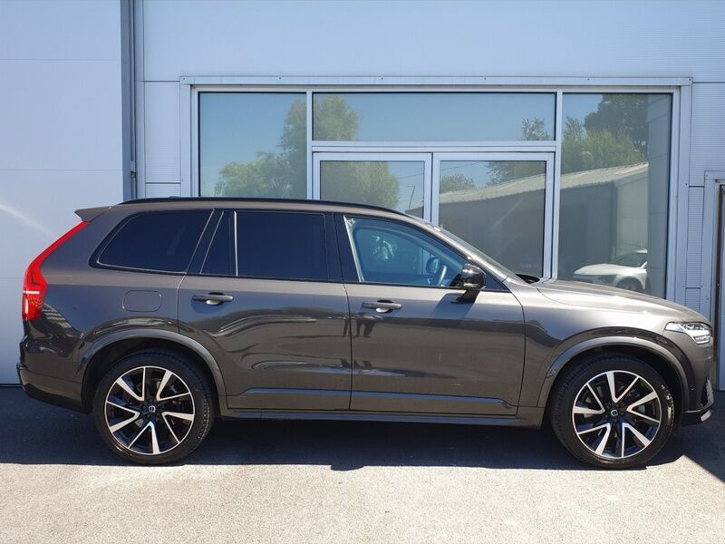 More views of Volvo XC90