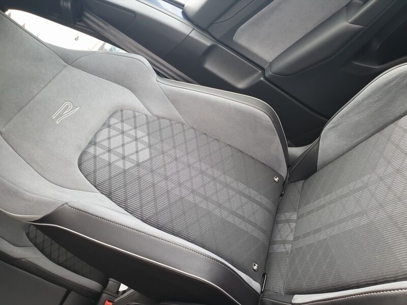 More views of Volkswagen Golf