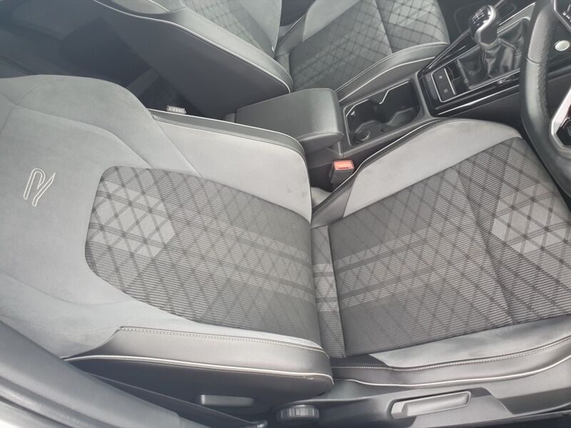More views of Volkswagen Golf