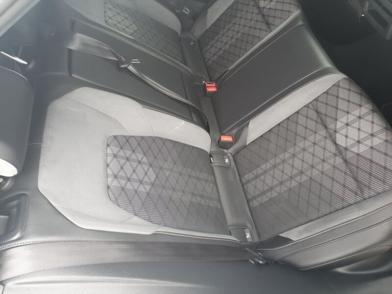 More views of Volkswagen Golf