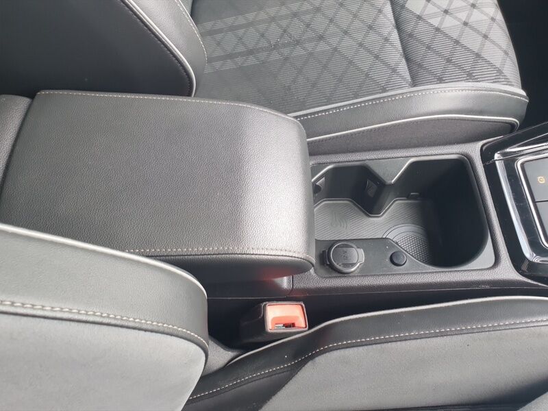 More views of Volkswagen Golf