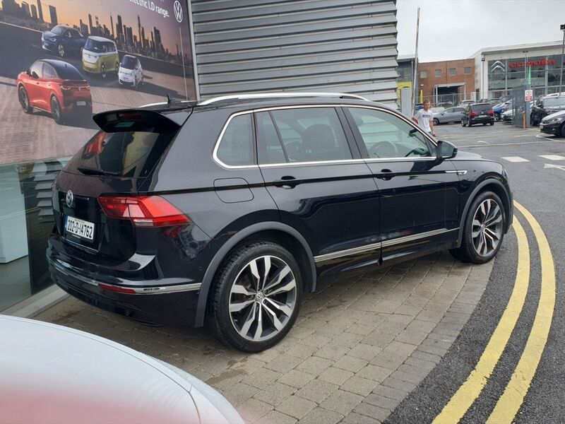 More views of Volkswagen Tiguan