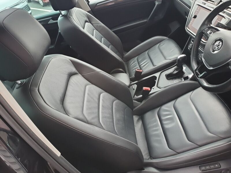 More views of Volkswagen Tiguan