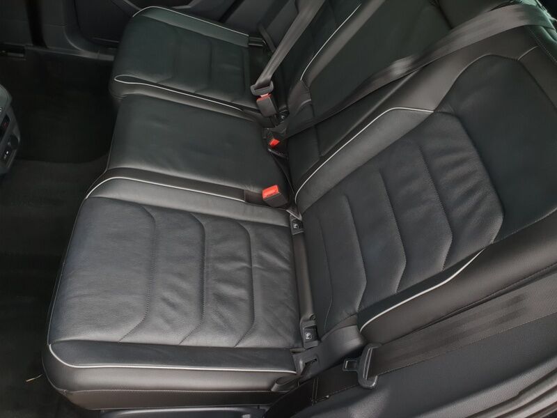More views of Volkswagen Tiguan