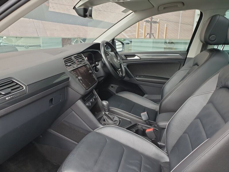 More views of Volkswagen Tiguan