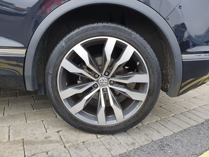 More views of Volkswagen Tiguan