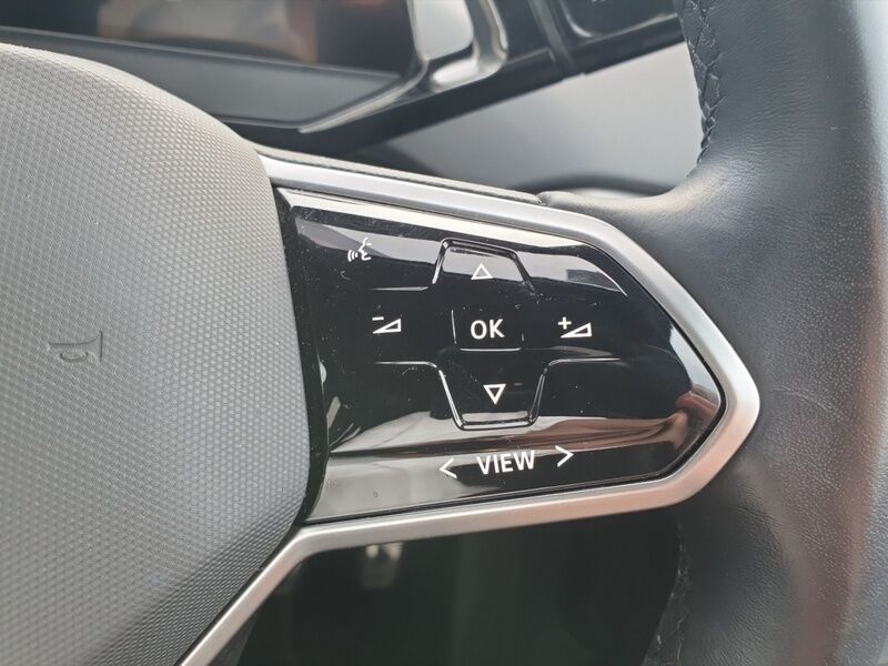 More views of Volkswagen ID.4