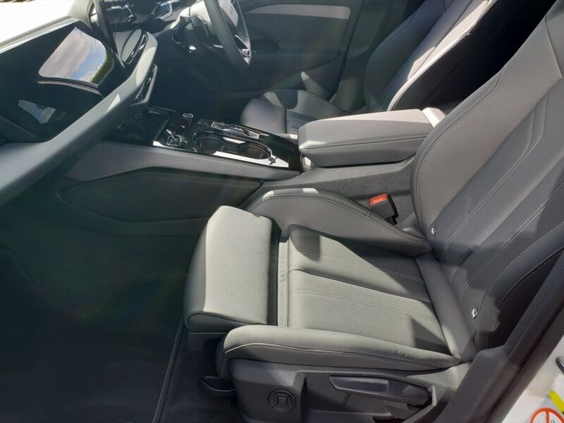 More views of Audi A5