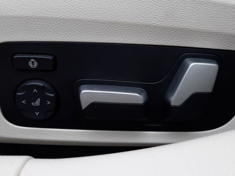 More views of BMW 8-Series