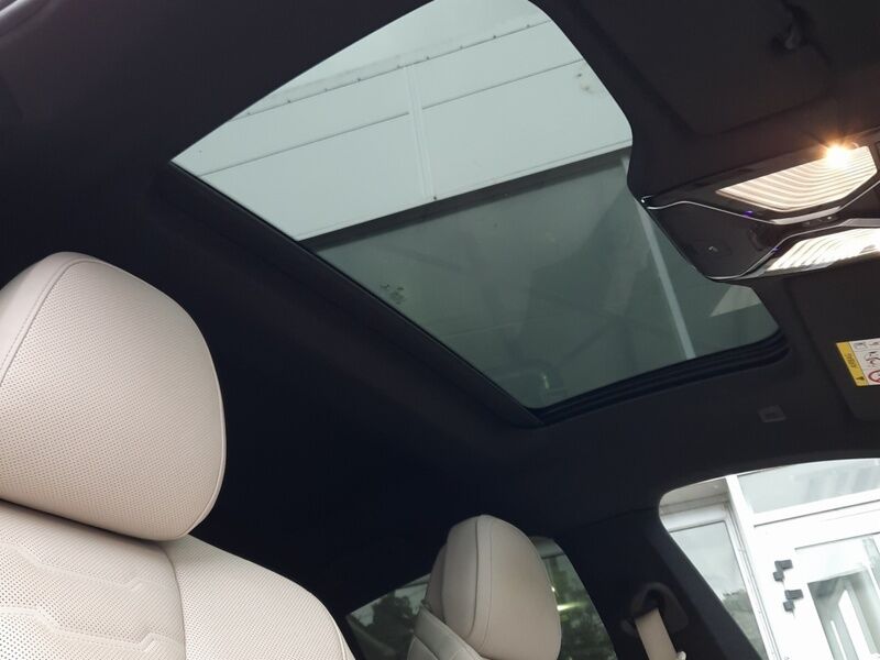 More views of BMW 8-Series