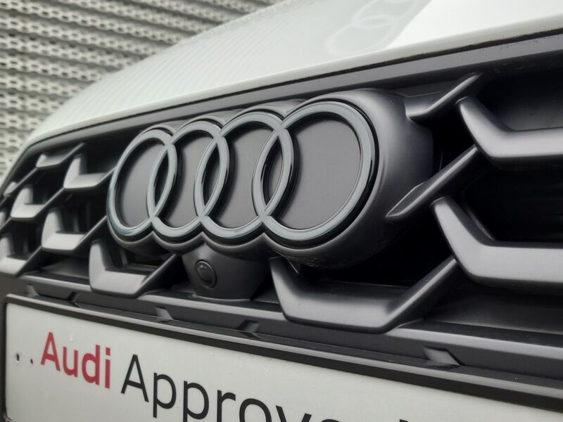 More views of Audi A5