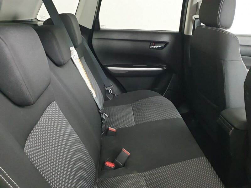 More views of Suzuki Vitara