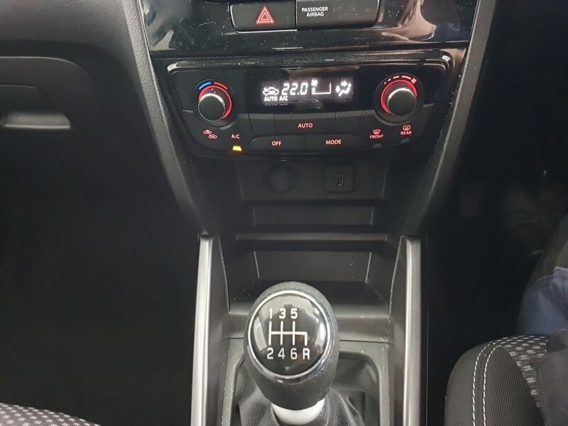 More views of Suzuki Vitara