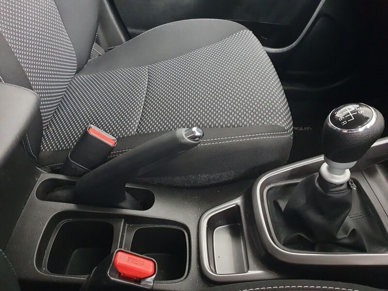 More views of Suzuki Vitara
