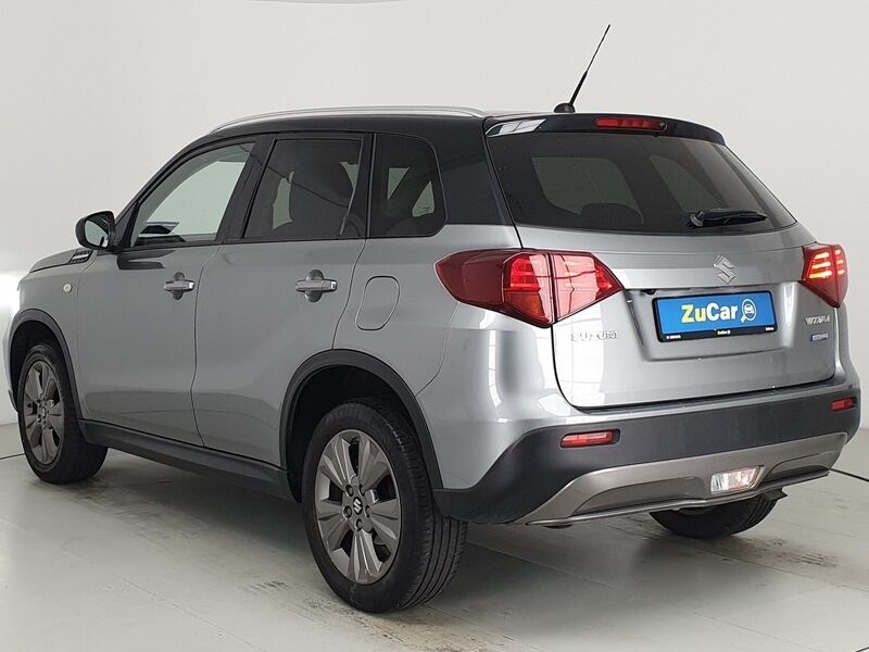 More views of Suzuki Vitara