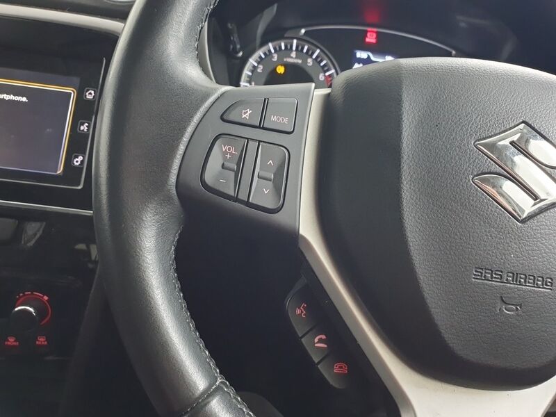 More views of Suzuki Vitara